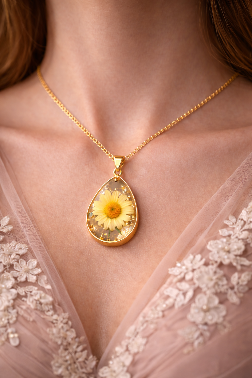 “Auréa Sol” – The Golden Positivity Collection